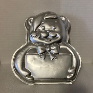 Vintage 1991 Bear Cake Pan